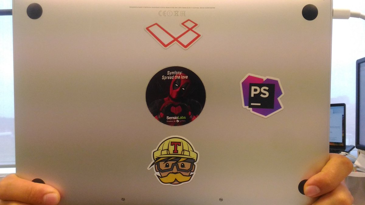 ertilgani's tweet image. Looking up for free stickers! #laravelstickercontest2018