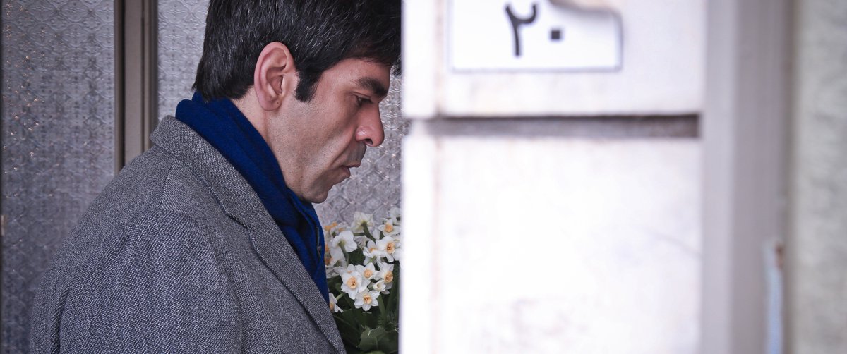 Iranian filmmaker #KiarashAnvari’s own doubts and fears formed the inspiration for his <a href="/PotandOakFilm/">The Pot and The Oak</a>: a taut, ironically stylised tragicomedy with a philosophical bent about a playwright in crisis. It's now showing on #IFFRUnleashed! Watch here: go.iffr.com/potoakfilm