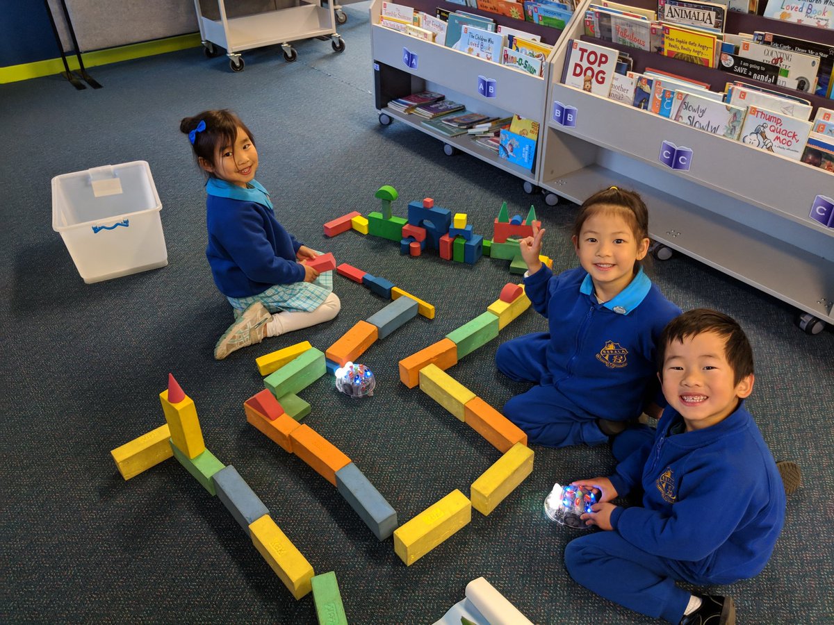 Our three K🐨 students attended the Tech Toys Parent Workshop, to show parents how to use Bluebots and Airplay/mirror iPad screens onto the Promethean board.   @beralaps @Neiljrog @AquilinaMarvic @DrAMandel