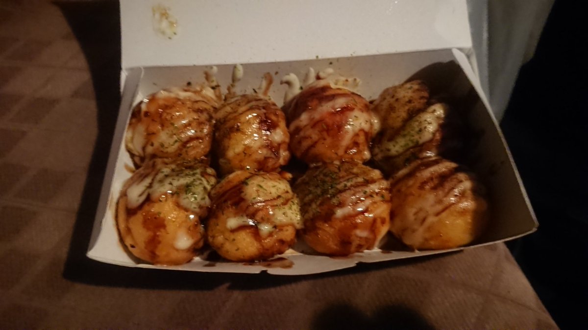 Twitter पर 長崎スイーツ グルメ 諫早の有名人気ブロガー ふくちゃん さんの投稿見て食べたかった がじゅまる さんのたこ焼き 外カリッ中トロ 旨 っ 月に数回しか営業しませんので必ず電話で予約を がじゅまる 長崎 たこ焼き ふくちゃん レアな店