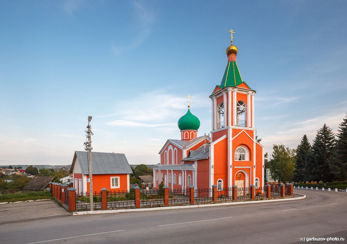 Церковь п г. Дубна Тульская область Церковь.