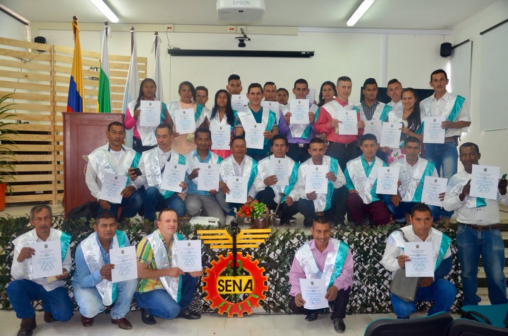 avalenciacar's tweet photo. #Grados2018 en @SENAComunica #LaPlata Felicitaciones a más de 100 aprendices graduados de distintas titulaciones que desarrollan su proyecto de vida de la mano del SENA La Plata @luistamayo61 @alemontoyafalla @kroljimenez https://t.co/5tuK7gr5xP