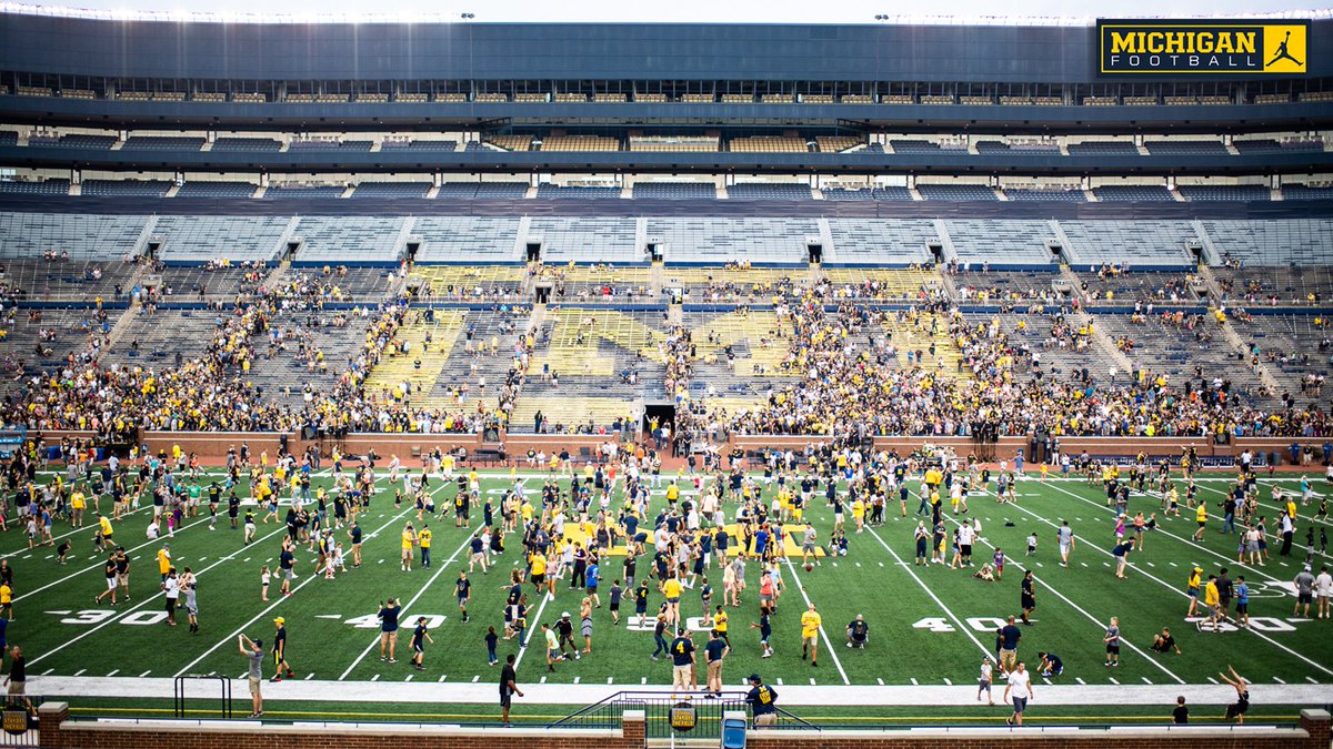 UMichFootball's tweet photo. Sunday brought us a special look at a Michigan football; thanks to all who attended! #GoBlue https://t.co/ehrwtHg2jY
