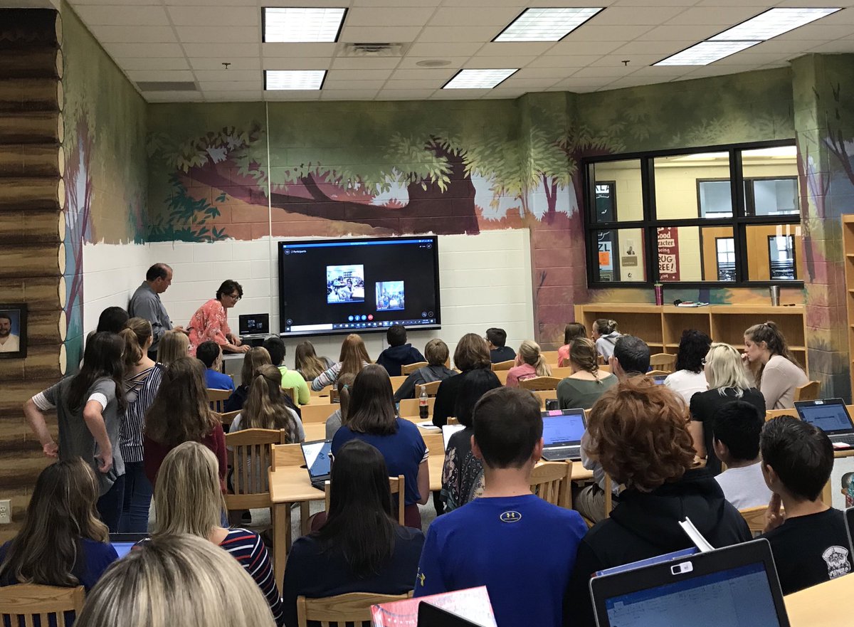 MrClineCMS's tweet image. Dr. Naz’s social studies class enjoyed a #mysteryskype this morning. Getting to meet and learn about students in South Florida! #KnowYourGeography #KnowYourClimate 
#CreekLife