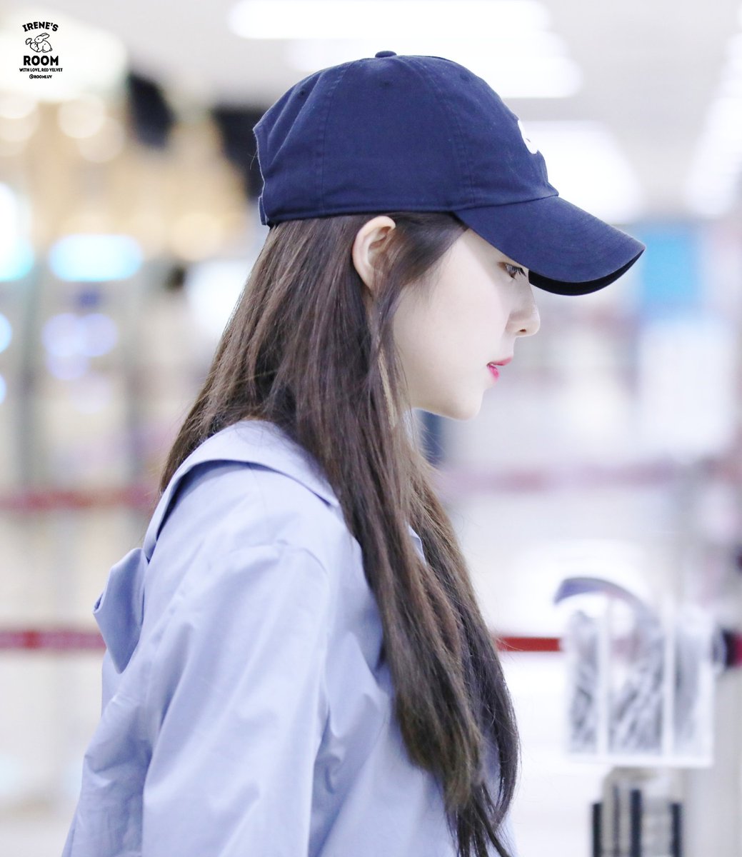 Red Velvet IRENE&SEULGI バンコク限定 キャプ 帽子 Red Velvet IRENE&SEULGI バンコク限定 キャプ 帽子 スルギ