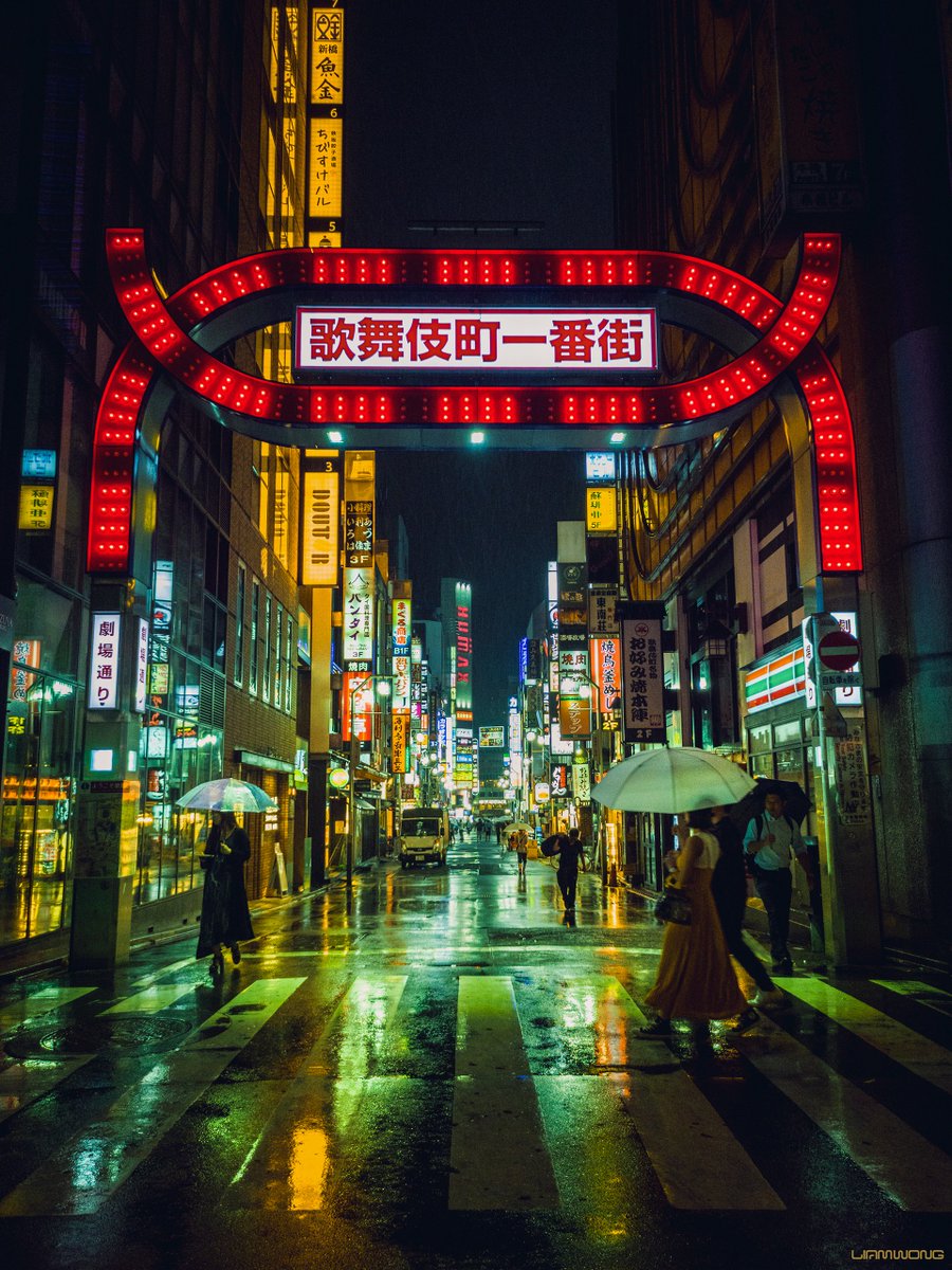 liamwong's tweet image. Happy with these photos I took on my phone 💜