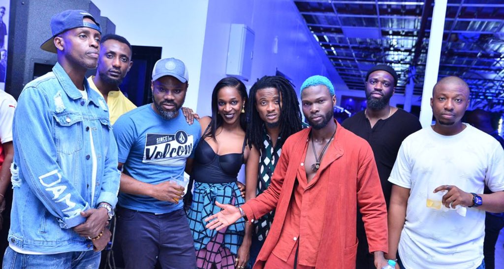 UMGNigeria's tweet photo. Check out moments from @thisisWurlD live session/ Pop up shop which took place at Loft box with @Garmspot over the weekend ✨🌟🦋🦋
#contagious #wurld #lagoswurld #popupshop #livesession #contagiousfever https://t.co/pqDprT3xlH