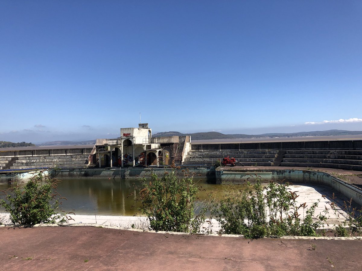 savegrangelido's tweet image. Abandoned Art Deco Lido in Cumbria UK. We are fighting the  @LibDems Council to save it from being filled with concrete @ForgottenPlacez @SAVEBrit @helenpidd @WorldAbandoned #urbex #abandoned #abandonedbuilding #cumbria #SaveGrangeLido