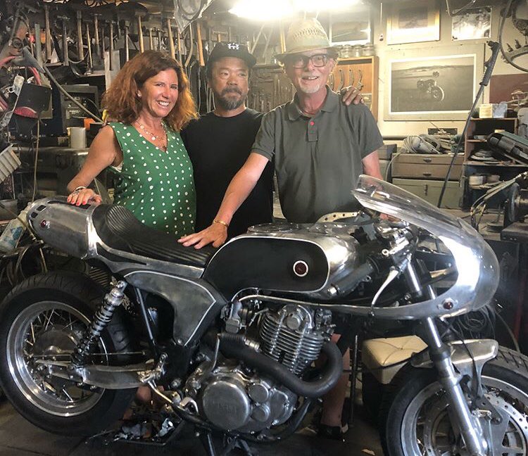ace_miyazaki's tweet photo. SR出来てる!これはかっけぇ。
from USA. Chabott Engineering
Yamaha SR 40th anniversary project
#shinyakimura #chabottengineering https://t.co/0w2c3XY0og