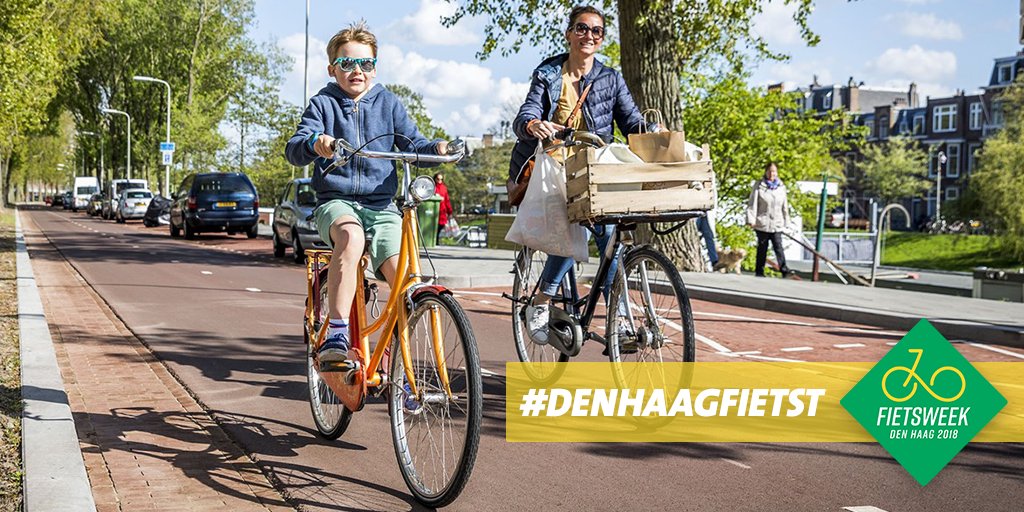 GemeenteDenHaag's tweet photo. Samen fietsen wij 5 miljoen kilometer per week en dat wordt steeds meer. Daar zijn wij trots op! ๐ Daarom organiseren wij van 28 september t/m 5 oktober de Fietsweek met als thema โFiets Veilig!โ.
Check het programma ๐ https://t.co/6MaAt6mWof #fietsweek #denhaagfietst https://t.co/nE1KK5WgJt