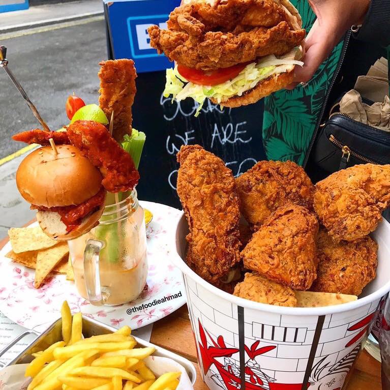 exeterqueenst's tweet image. B A N K H O L I D A Y 🎉🎉 | Living your best Life on Bank Hol Monday😜🍗💯50% OFF Food all day today at Absurd Bird Exeter when you book your table online