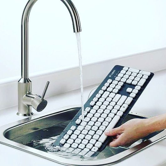 geeks_gifts's tweet image. I should buy this 😃 You really don&apos;t want to see my keyboard 😂😁
⤵️
#giftideas #giftforgeeks #gift #giftforhim #giftforgamer #giftforboyfriend #keyboards #washbasin #giftforgeek #waterproof
