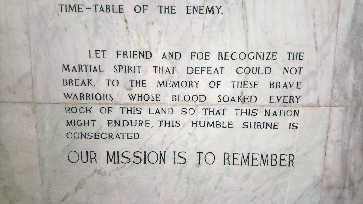 TuruneshAquila's tweet photo. The story of the Battle of Bataan inscribed in the hall at the foot of the Shrine of Valor.
#NationalHeroesDay
#MtSamat https://t.co/YcAqO1mr66