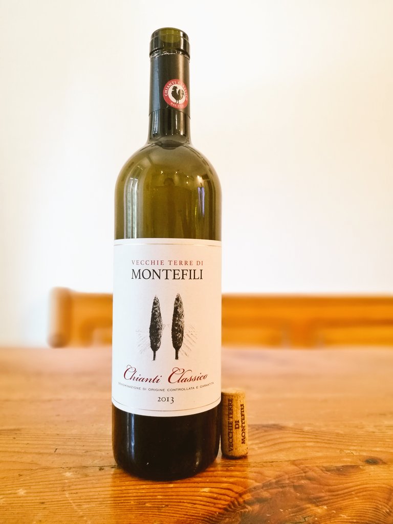 Do you like <a href="/chianticlassico/">Chianti Classico</a>?😉 Yesterday I tried this #Chianti Classico 2013 of Vecchie Terre di Montefili in Panzano!😍
I love this lovely #wine from Sangiovese #grape and aged 18 months in big wood barrels as tradition of area!🍇
#vino #tuscany #winelover #winetasting