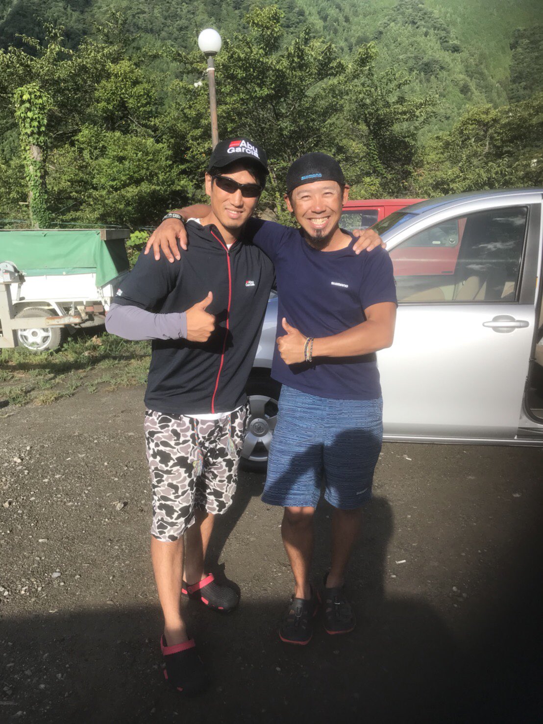تويتر 松本プロ على تويتر 夏休みに行った秘境風屋ダムで偶然にもイヨケンさんに遭遇 アメリカのバス釣りの話聞けたりでめっちゃ気さくな人でした 減水のせいか昔ほどのパラダイスでさありませんでした イヨケン 風屋ダム T Co Ptnonszy5n