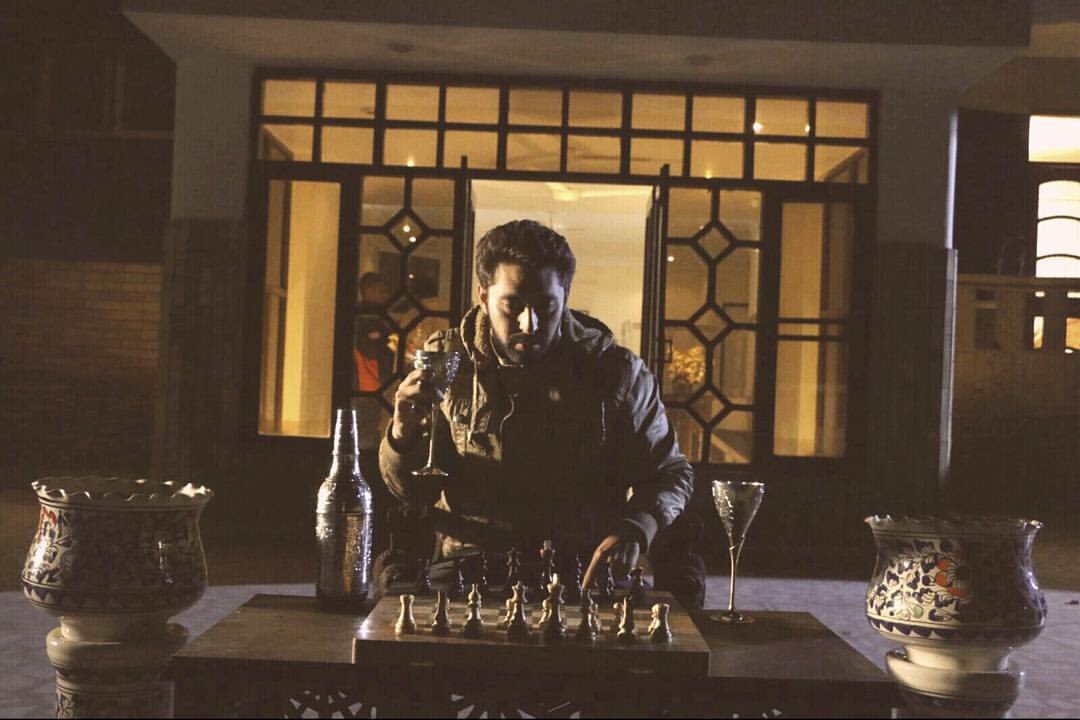 iAmitansh's tweet photo. Want to play #chess
#wine🍷#gameofmind https://t.co/hoIVQ8UTtc