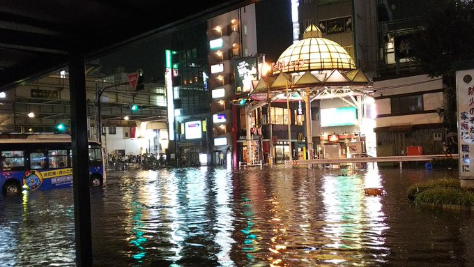 ゲリラ豪雨 東京都杉並区阿佐ヶ谷駅付近が冠水 水浸し 現地の様子 まとめダネ ゲリラ豪雨 東京都杉並区阿佐ヶ谷駅付近が冠水 水浸し 現地の様子 まとめダネ
