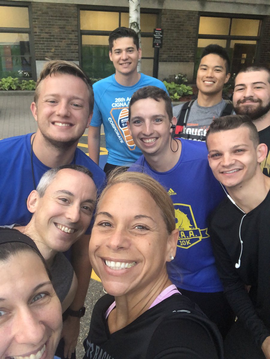 DeanKosses's tweet photo. Pre-run/post-run crew. Happy Monday everyone. #DeansFitnessChallenge @WITLeopard @WITlife @DeanPFowler @DeanWenner https://t.co/9N1FnQ4tBL