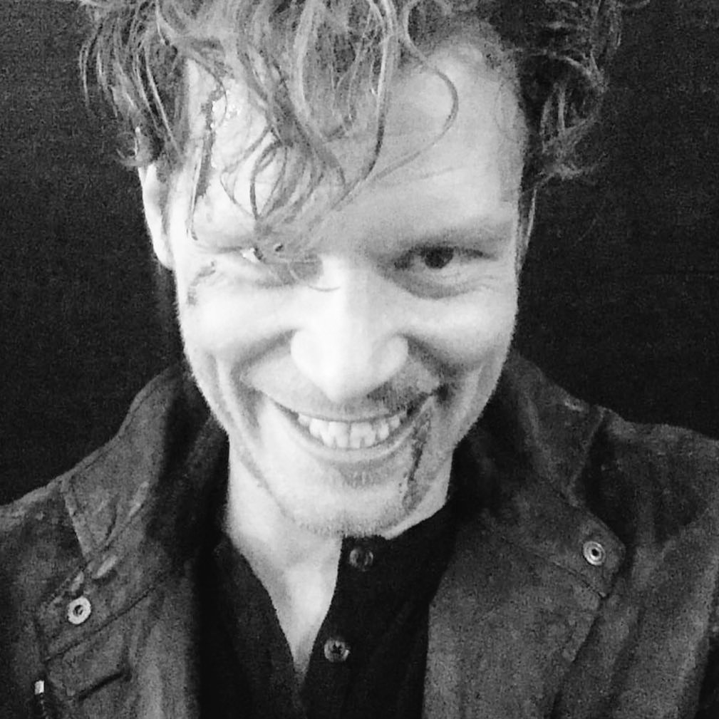 dracaryskhalesi's tweet photo. MOST POWERFUL HYBRIDS IN THE WORLD. THAT'S OUR SHIP KLAYLEY 👏👏 https://t.co/IuhkAda1c3