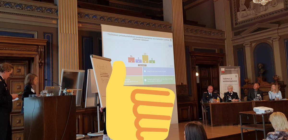SoppelaAri's tweet photo. #PELAVI2020 -viestintäfoorumin piti olla kevyt paluu lomalta. Sellaista herättävää asiantuntijatykitystä eri näkökulmista, että jatkoloma olisi tarpeen kaiken sulattamiseksi. Kiitos jo kesken paneelin Ainolle ja muille https://t.co/JLRUsnECpf
