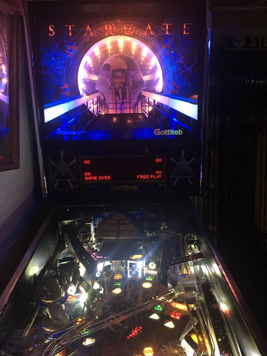 mrossman5's tweet photo. What a great game! Love the movie. Great rule set. #pinball #stargate #pinballmachine https://t.co/cGiK0sFYE6