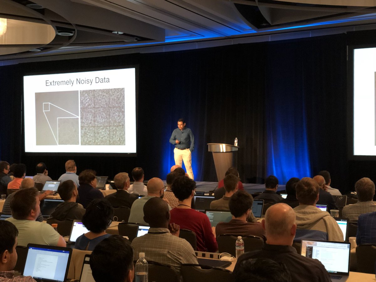 PyImageSearch's tweet photo. Satya Mallick (@LearnOpenCV) is giving a talk on Computer Vision for Real World Applications at #PyImageConf! He’s sharing his 12+ years of experience in #ComputerVision. https://t.co/0sHD81CkVc