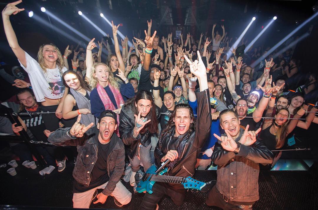 SoundSolutionHQ's tweet photo. Dirtyphonics, Sullivan King & Grabbitz @ #SoundSolutionHQ! https://t.co/RxC7ecE19L