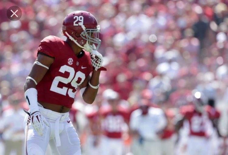 vitotisdale7's tweet image. Blessed to receive an offer from the University of Alabama❗️ #rolltide 🐘#J3MSelect