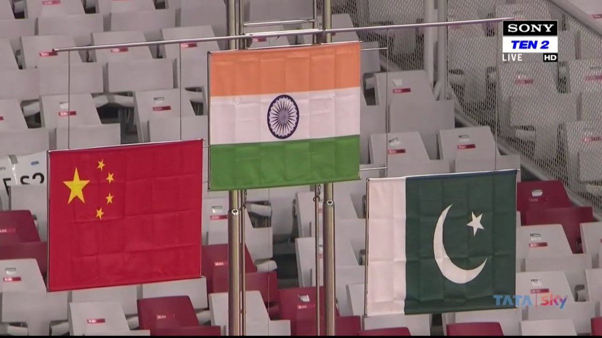 UmaSudhindra's tweet image. Photo of the day! Congrats & thank you for the gold @Neeraj_chopra1 #AsianGames2018 #NeerajChopra