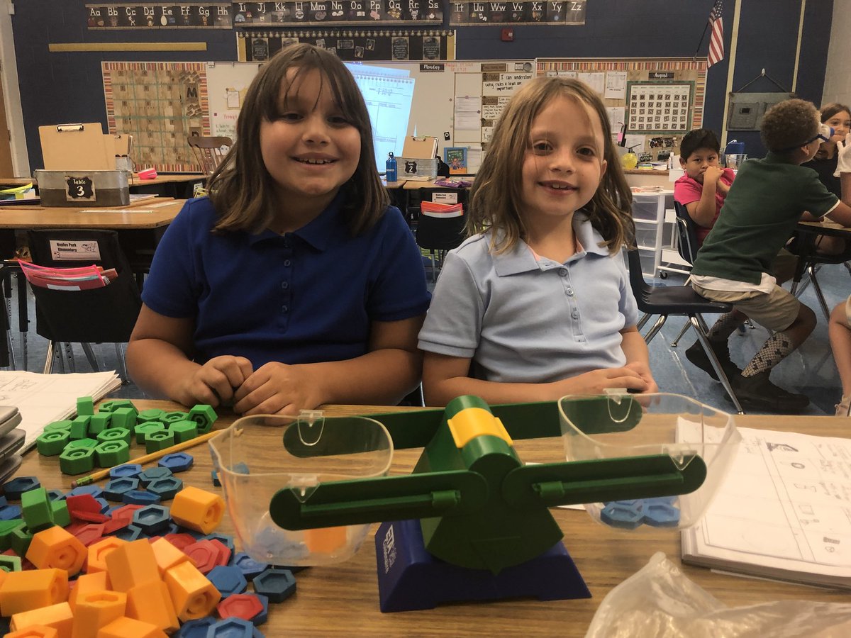 Ms_Santucci17's tweet photo. Practicing how to use science tools 🔍🌡🔭 #readytoexperiment https://t.co/5gXjKouvsV