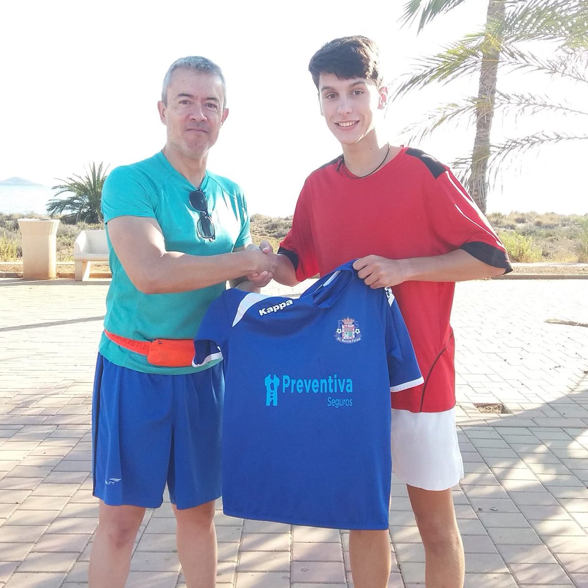 AtleticoMurcia's tweet photo. DHJ. Fichaje: NÉSTOR. "Compromiso, disciplina y mucha calidad". https://t.co/LKmeu0GL7g