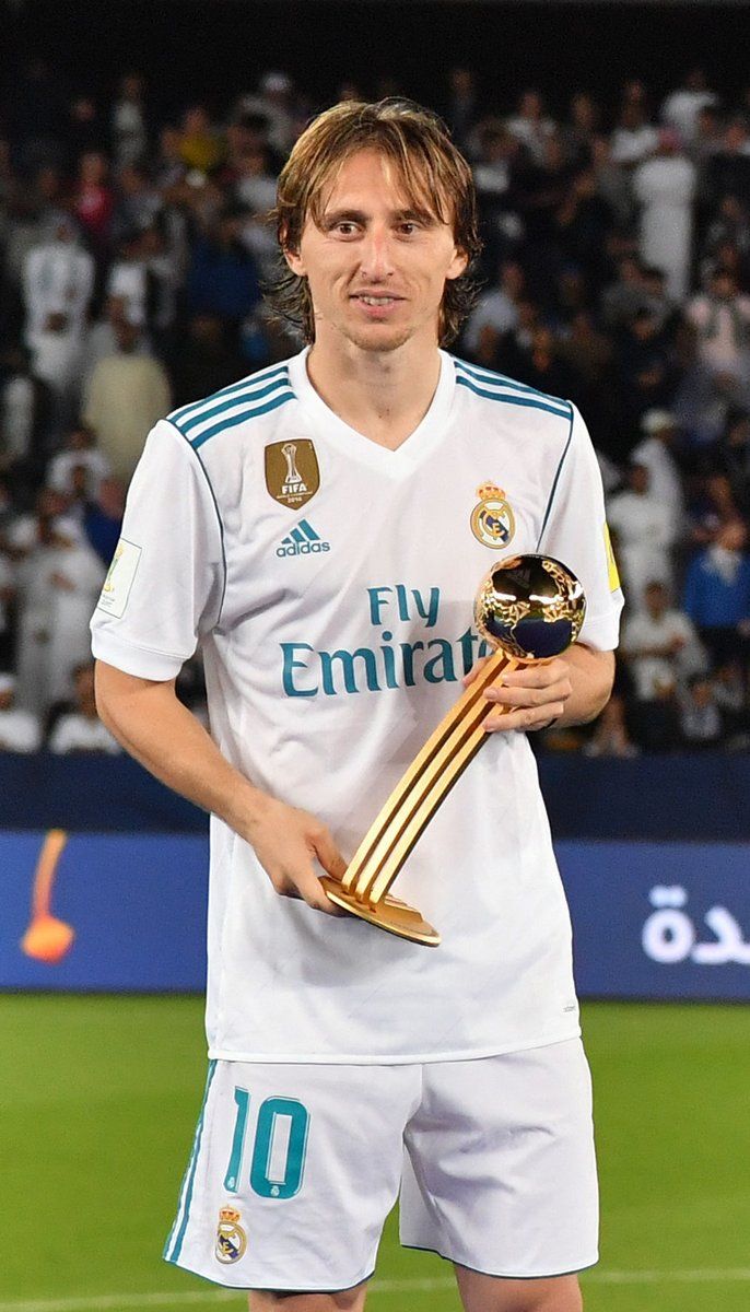 Coralie Salle On Twitter What A Pleasure To See You Playing You Are The Best Midfielder In The World And A Legend Of Real Madrid Sir Luka Modric Https T Co V2ut4ksfoh