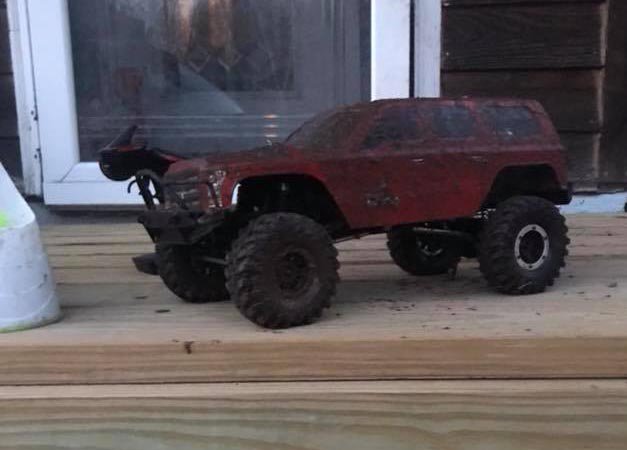 RedcatRacing's tweet photo. Anyone else get down and dirty this weekend with their mud machines? A.K.A. any Redcat Racing #RCCrawler !! 
#Fast #Affordable #Fun
#MotivationMonday
#RCLife #OutbackwithRCs #GEN7
#EVEREST10 #ROCKSLIDERS10
#FlexingCrawler #RCAdventures
#RCMods #RCUpgrade
#CustomBuild #ModifiedRC https://t.co/rcstCsRVFy