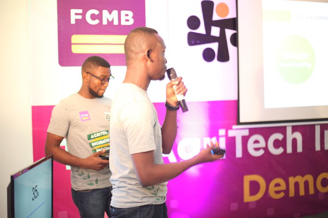 #wennovationfcmbdemoday2018
Alosfarm,  a startup helping small scale farmers get access to microcredit, delivering their pitch. 
#Agritech2018 #DemoDay