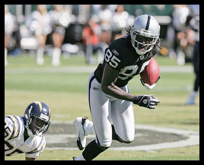 Happy birthday to former WR Doug Gabriel, August 27, 1980. 