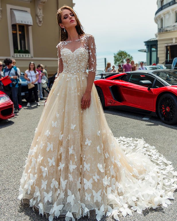 DOMINISS1's tweet photo. Нереально нежное и романтичное платье👗 EMERALDO ТМ " Dominiss "  покорит твое сердце ❤ Приходи на примерку, окунись в мир красоты и стань  счастливой невестой, которая нашла то самое платье своей мечты😄
ул.Сумская 59 (050)322 15 51
ул.Сумская 24 (066)687 77 75 https://t.co/OS2OD4q7PS