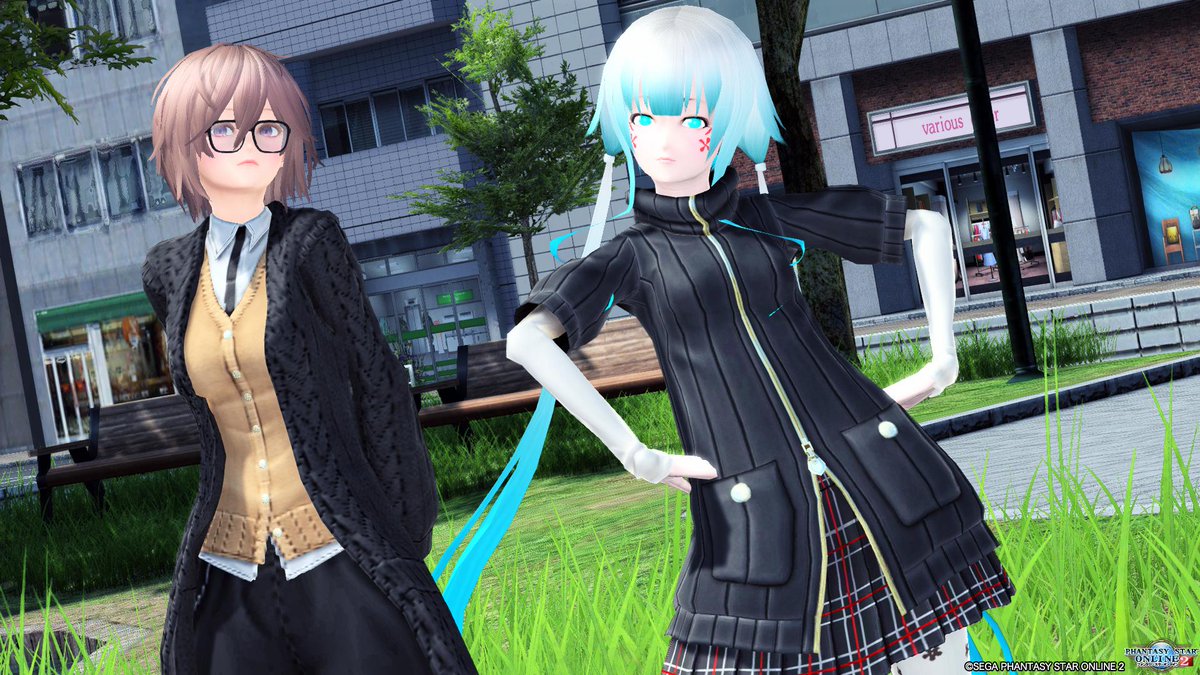 reikahanahana's tweet image. いつも緊急など誘いまくってる、なこさん(＠nakoPSO2)さんと東京でss撮ってきました！
最初は格好いいミリタリ系のコスで撮っていただき、途中から私服コーデに！
私には出来ない大人目なコス好きです！