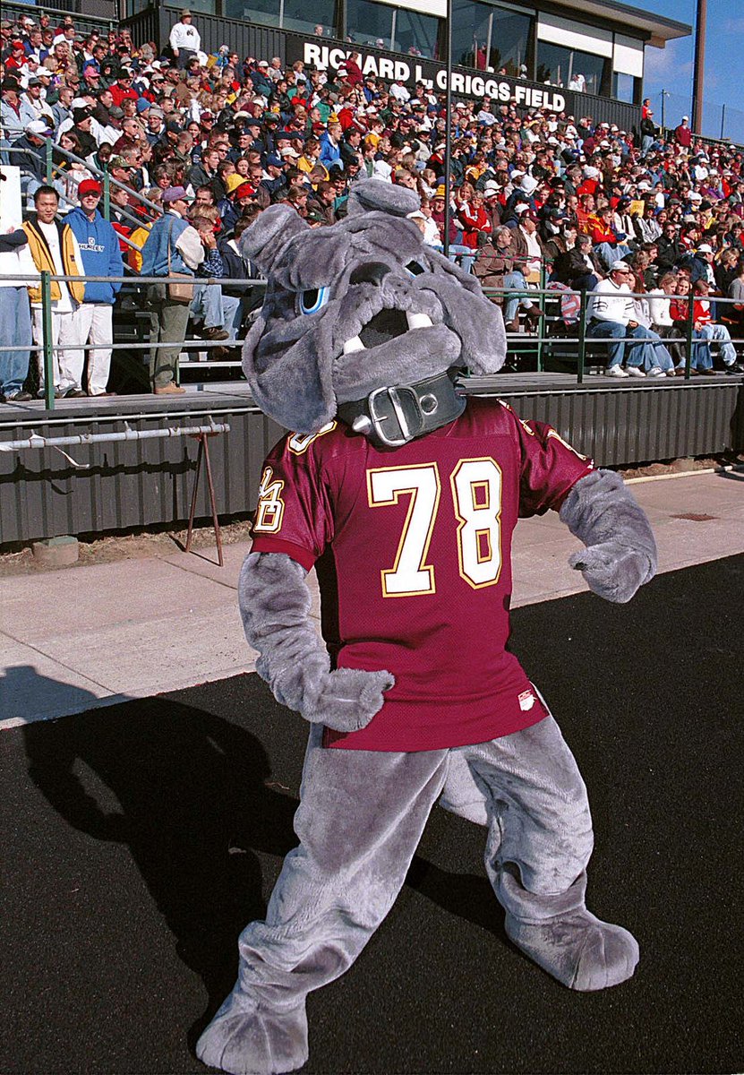 umd_sfs's tweet image. Welcome Bulldogs to another school year!  We&apos;re glad you&apos;re here! Have a great year!