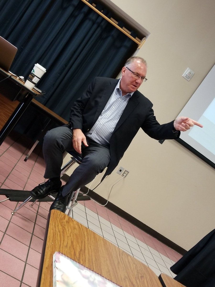 LaKiaLeo78's tweet photo. THE Jim Knight #steadylearning #refreshesarealwaysgood https://t.co/iPHZG7shoX