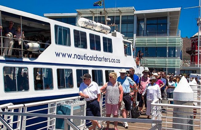 CTBig6's tweet photo. No visit to Cape Town is complete without seeing @robben_island - here are our top 10 things to see and do:

https://t.co/QpJdolCWLm https://t.co/vMj08Ttkz9