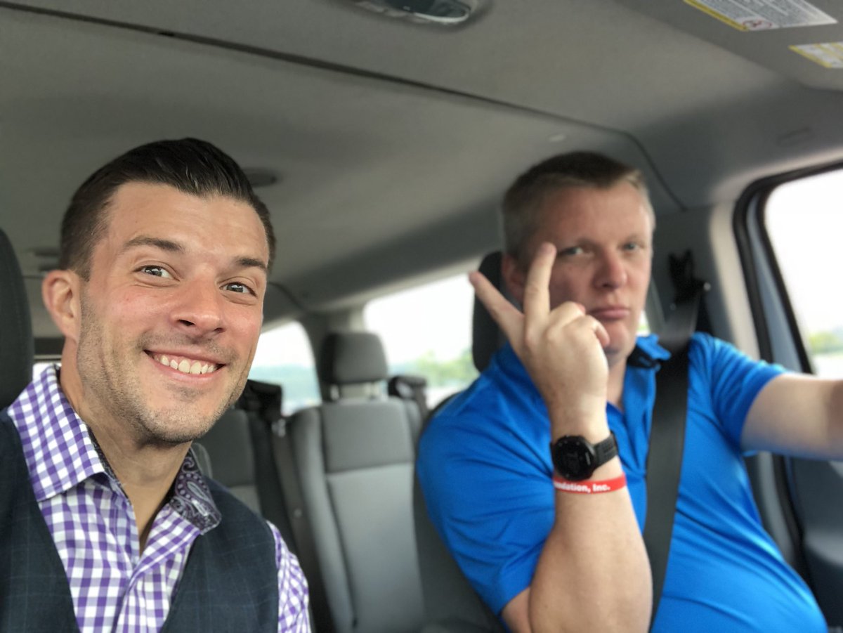edUcation_frwd's tweet photo. Not going to lie... was a little nervous when he rolled up at first, but he got me here safe! π€£Fun way to kick off the week! #SummerInstitute #TOGAnine #SDWpositiveImpact #PersonalShuttle #SlowRoller https://t.co/M4vGI0Cv3k
