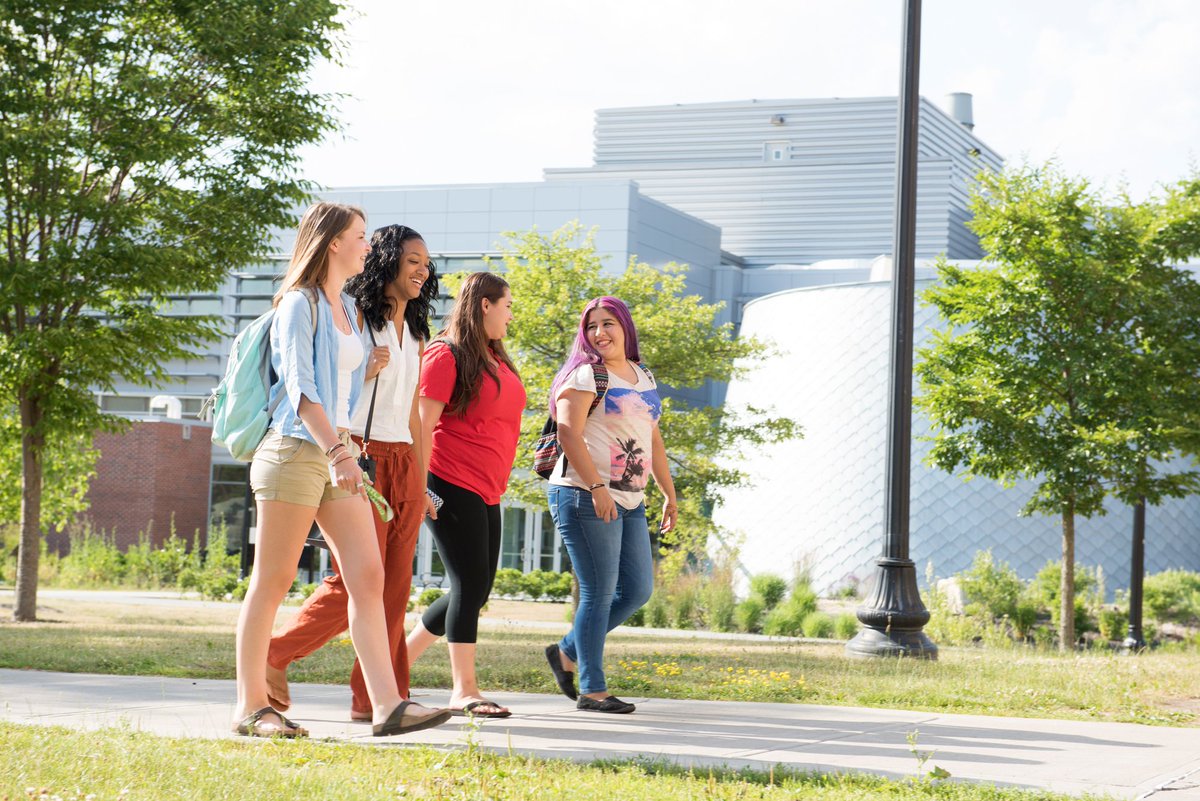 suny_cortland's tweet photo. Happy first day of class to our students, faculty and staff. Have a great semester! https://t.co/mEt4xE3oiR