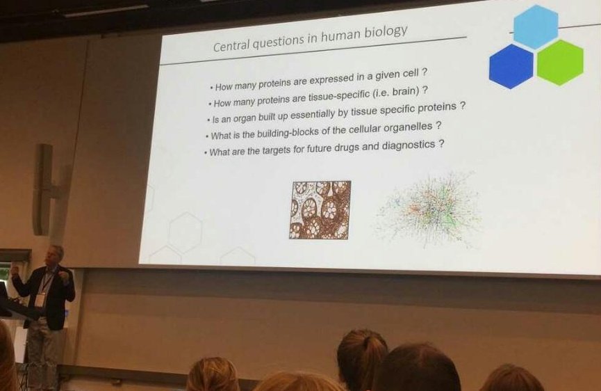 While we are hearing about exciting metabolomics studies, our collaborator and friend Mathias Uhlen is presenting about the Human Protein Atlas in CFB <a href="/DTUBiosustain/">DTU Biosustain</a>.  @HumanProteome