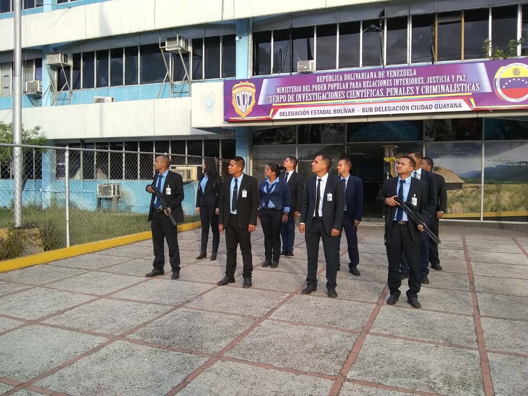 DouglasRicoVzla's tweet image. Lunes cívico en la Sub Delegación Ciudad Guayana.
CICPC