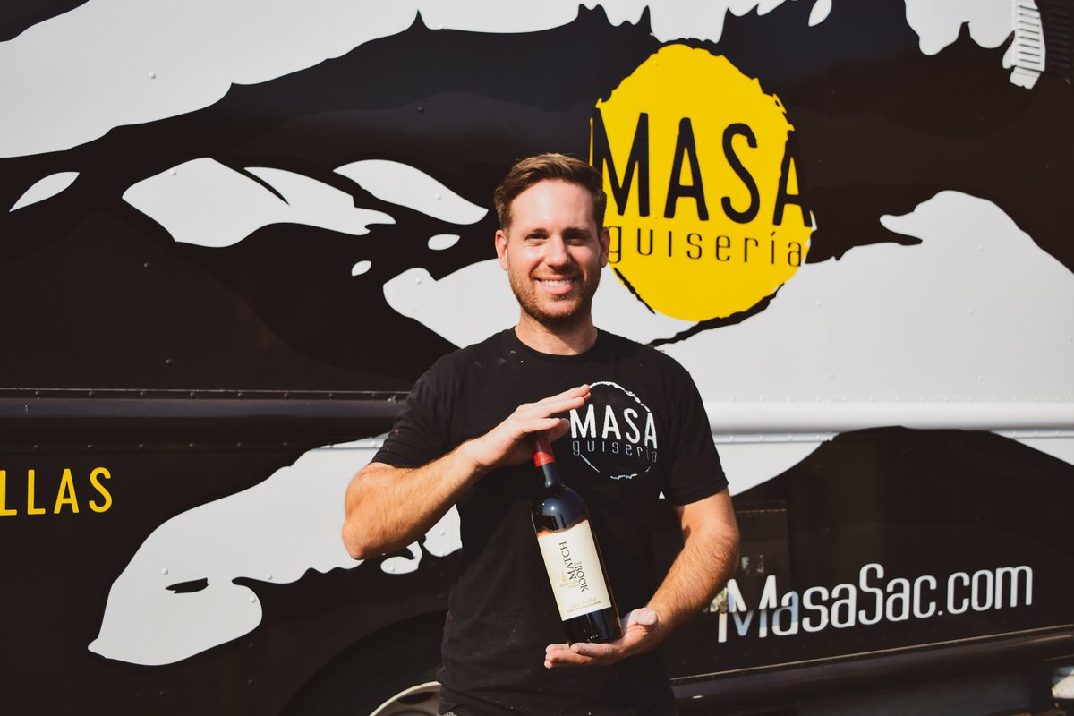 MatchbookWines's tweet photo. Let's TACO 'bout WINE! Saturday, September 15th, 11am - 4pm with @masaguiseria - a traveling taqueria. Tag a friend who loves tacos! #tacos #wine #eatrealtacos #foodtruck https://t.co/a7xUVYECPY