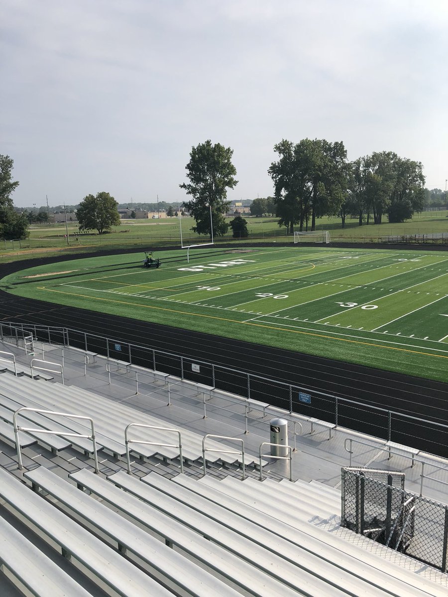 startspartans's tweet photo. Finishing touches being put on the new field. https://t.co/xpwVpFn0IW