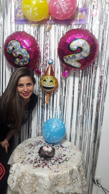 Hola chicos quiero compartir mi felicidad al lado de tan hermosas personas los espero #cam4 @salomegirl<a href="/tag/chaturbate"class="tags"><span>#chaturbate</span></a><a href="/tag/cam4"class="tags"><span>#cam4</span></a>