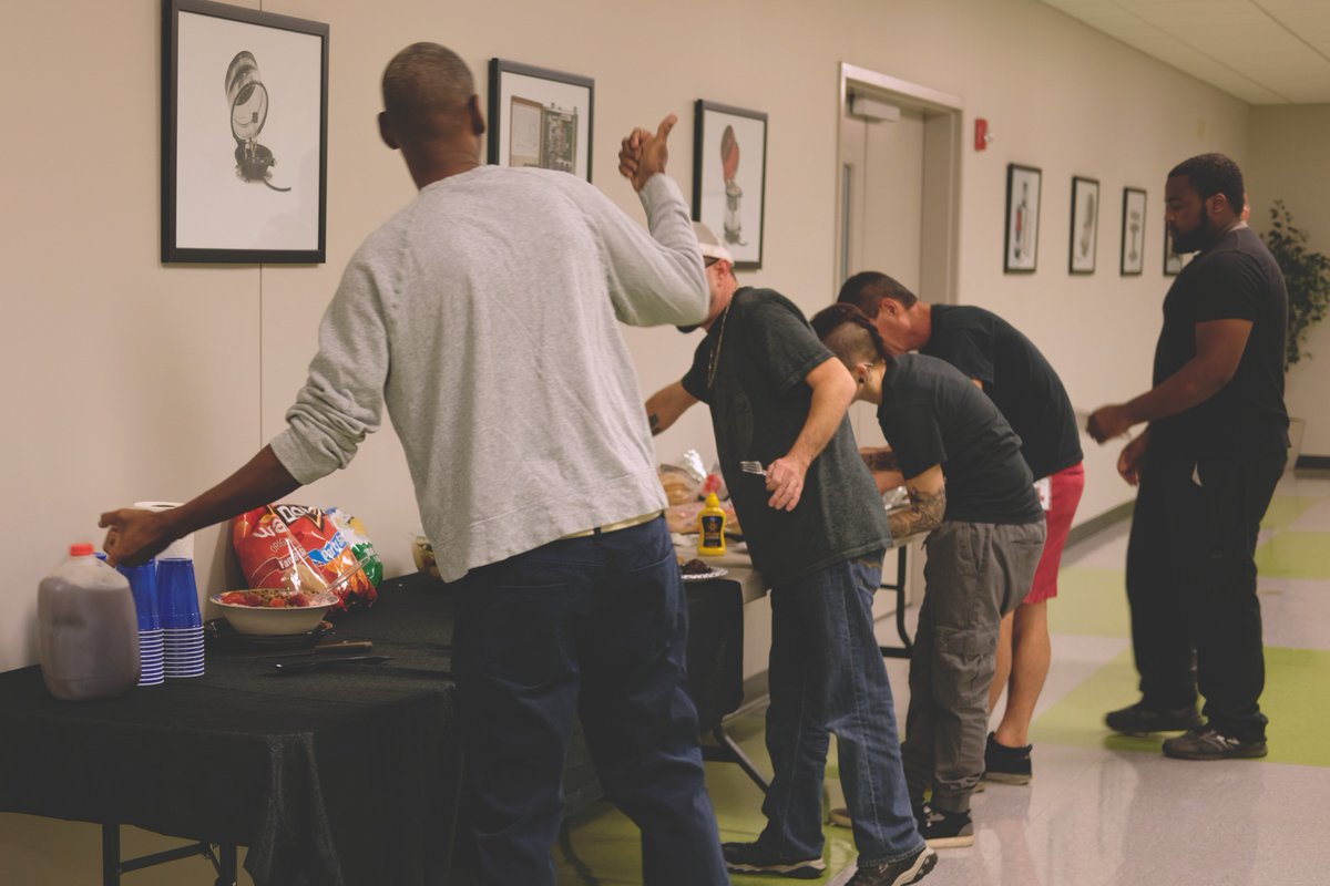 itl_llc's tweet photo. Everyone enjoyed a company-wide cookout on Friday thanks to the grilling skills of Vice President Jack Burden. https://t.co/XaQ5QJuDiC #itl #cookout #obstructionlighting #towerlighting #engineering #windpower https://t.co/U6TI5dDH9K