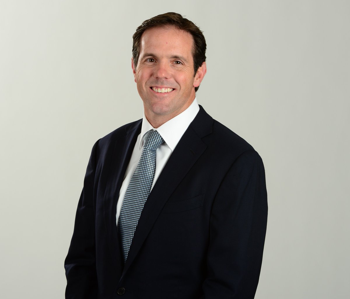 bhofheimer_espn's tweet photo. .@AdamSchefter covered @briangriese when he was the #Broncos starting QB. A great conversation here btwn the fellow @UMich alums on Adam's latest podcast: https://t.co/yUZ15f33X8 https://t.co/9evVQdrmp0