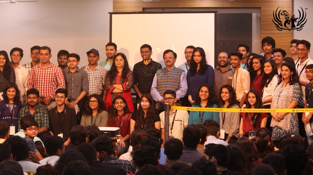 Mithibaikshitij's tweet photo. Mithibai Kshitij took its first step towards a grand show, the orientation for Mithibai Kshitij'18 finally took place on 23rd August, 2018. The core was felicitated by the principal of the college, Dr. Rajpal Shripat Hande. Kshitij is ready to soar beyond the horizon this year! https://t.co/KNY7bPy5zr